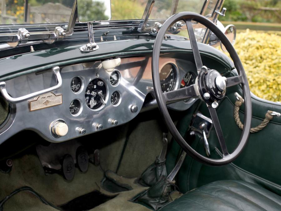 Торпедо Bentley 4&frac14;-Litre Tourer by Vanden Plas 1936 года  (фото 4 из 11)